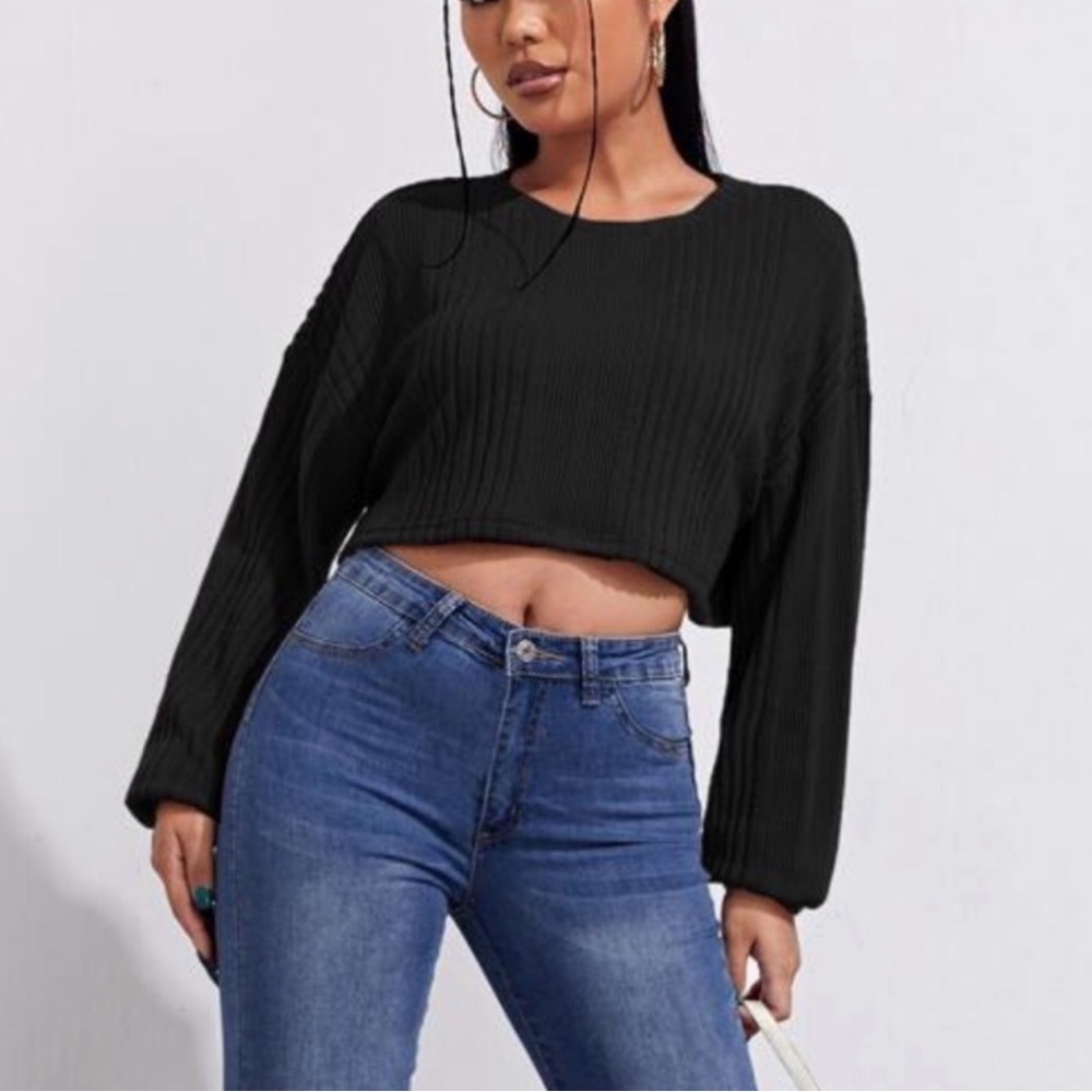 Black Ribbed Knit Crop Sweater - Picture 3 of 6